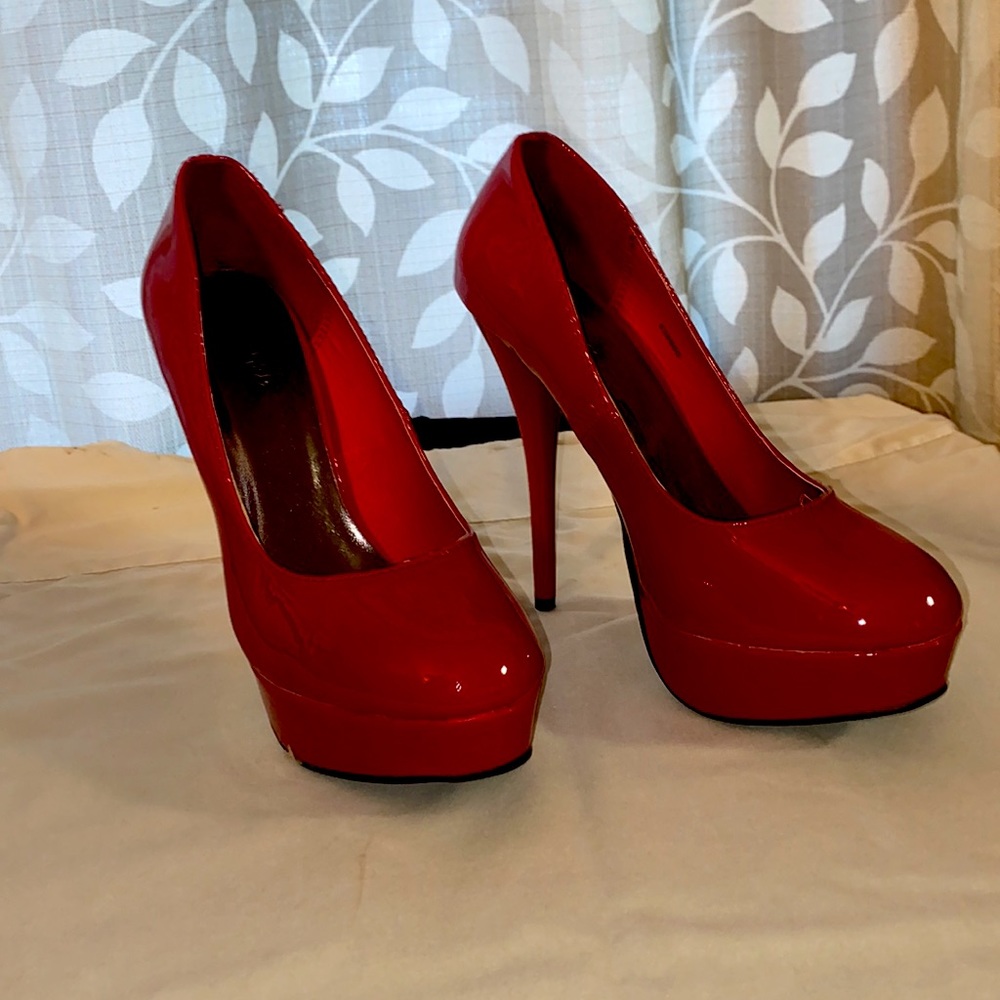 Practically brand new red heels